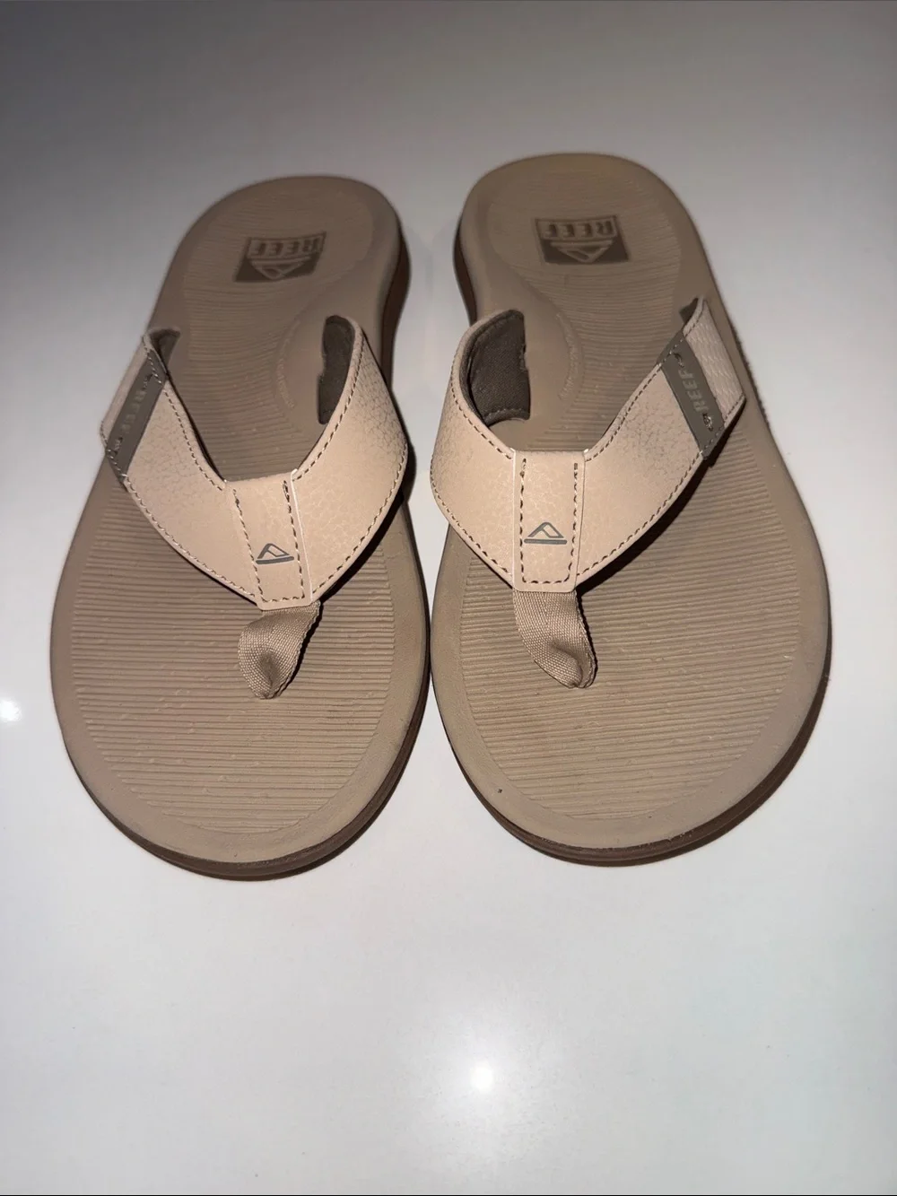 Reef Santa Ana Men's Flip Flop Sandals Size 7 Tan Beige